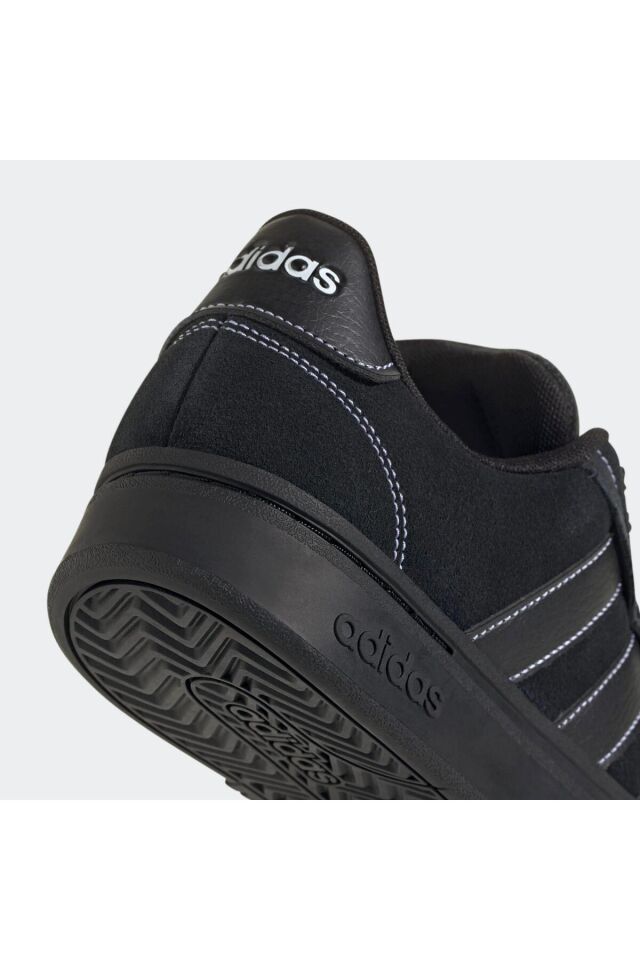 Grand Court Alpha 00s